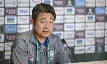 Korean coach frustrated after loss to Vietnam