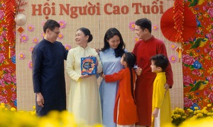 Tet: A Reminder for Children to Prioritize Parents' Health