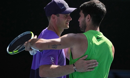 Alcaraz overcomes Paul at Australian Open