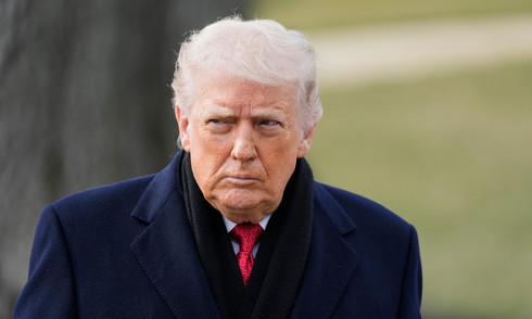 Trump blames Democrats for agents' consecutive fatal shootings