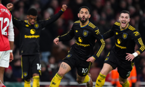 Manchester United stages comeback victory against Arsenal