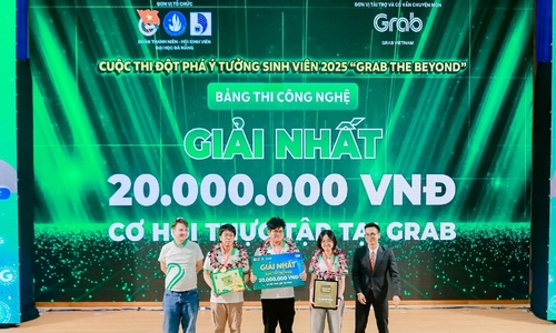 Students innovate communication solution for the deaf and mute