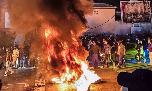 Iran announces foiling riot incitement plot by intelligence agencies from 10 countries