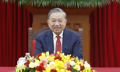 General Secretary To Lam holds phone call with Cuba's First Secretary and President