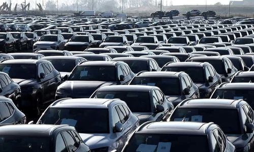 Agreement to import Chinese electric vehicles raises concerns in Canada