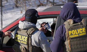 Two agents shot and killed a US nurse in Minneapolis