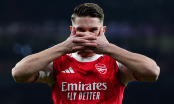 Arsenal achieves perfect record in Champions League group stage