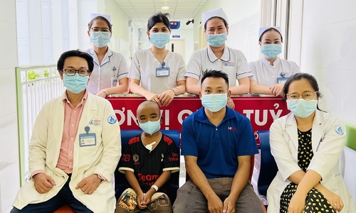 The 10-year-old brother is the 'last chance for life' for his younger brother with aplastic anemia