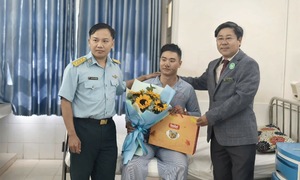 Male pilot in Dak Lak military plane crash discharged from hospital