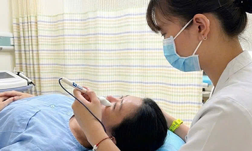 Risk of 7th cranial nerve inflammation in diabetics