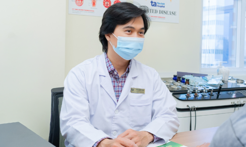 What seemed like a sore throat turned out to be an HIV infection