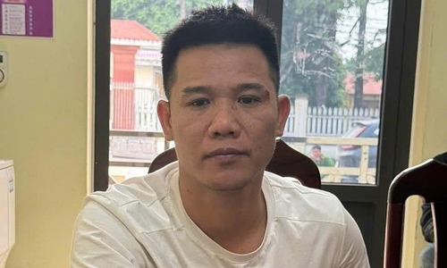 Man with five prior convictions breaks in, ties up homeowner to rob property