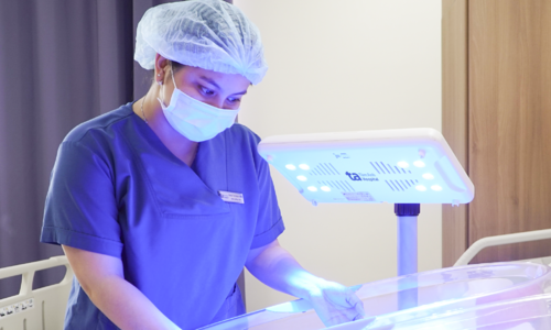 Blood exchange saves jaundiced newborn with severe condition