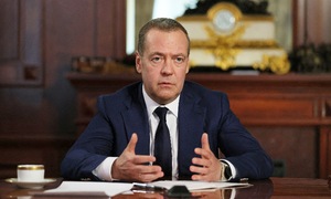 Medvedev praises Trump