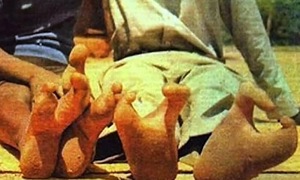 Unraveling the mystery of Zimbabwe's 'ostrich-footed' tribe