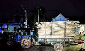 Two sisters die after collision with tractor