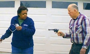 Elderly man fatally shoots female driver, mistaking her for online scammer