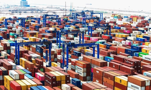 Deputy Prime Minister calls for implementation guidance on decree 46 to prevent bottlenecks