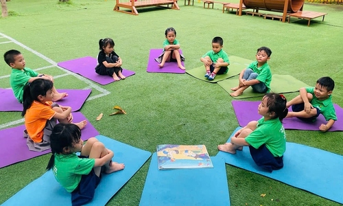 Why children need to get 'minor illnesses' multiple times before age 6?