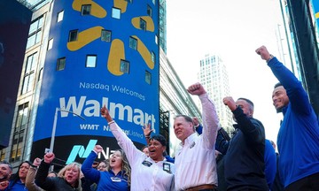 Retailer Walmart reaches USD 1 trillion market capitalization