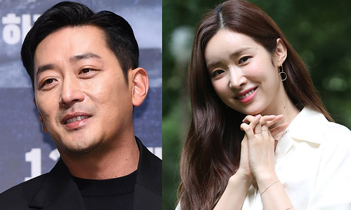 Actor Ha Jung Woo goes public with girlfriend