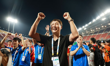 35 individuals nominated for favorite coach 2025