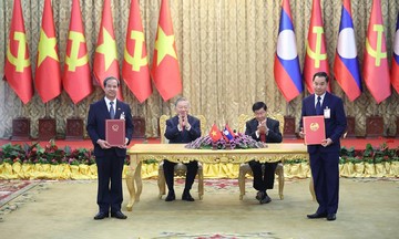 Vietnam to establish university in Laos