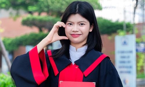 Female student from Ams school achieves top honors in mathematics