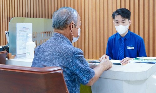 Kidney failure exacerbated by self-prescribed low-protein diet