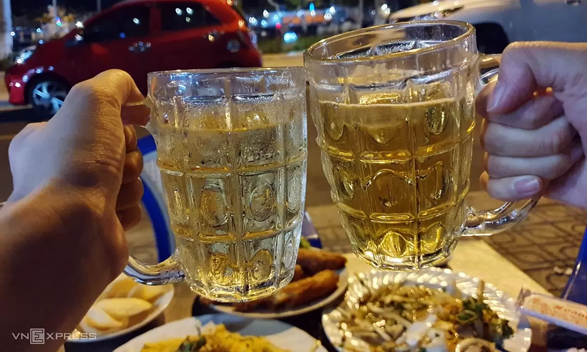 Why the liver 'works overtime' the moment alcohol touches the mouth