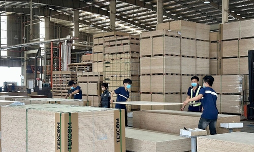 Businesses less concerned about export orders early in the year