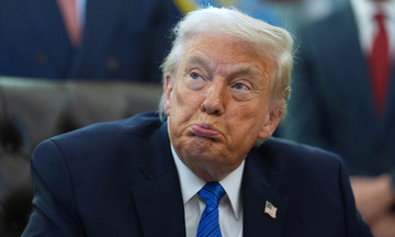 Trump faces criticism for doctored video insulting Obamas