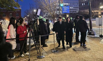 Samsung scion gains university admission by 'quitting' phone