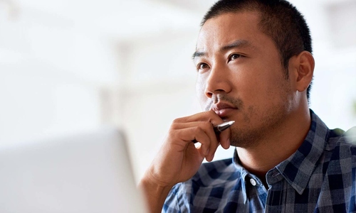 Two seemingly eccentric habits: surprising signs of intelligence