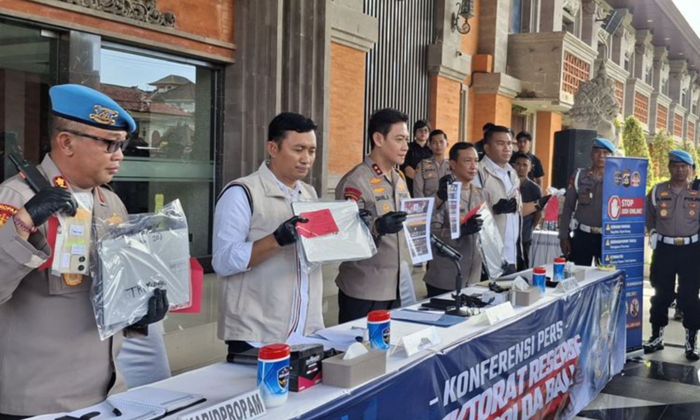 Indonesia busts Indian online gambling den in Bali villa