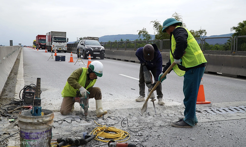 North-South Expressway experiences road surface damage in several sections