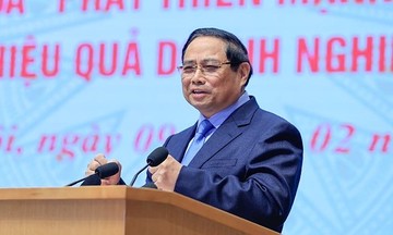 Prime Minister launches 'legitimate enrichment' emulation movement