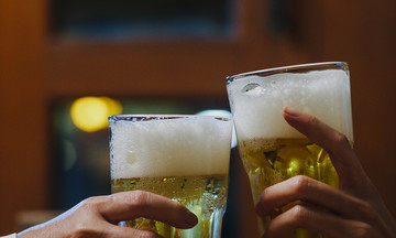 Should you avoid alcohol when getting vaccinated close to Tet?