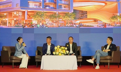 DomDom organizes forum on Phu My Hung secondary real estate