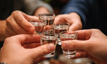 Four ways to help your body recover quickly after drinking alcohol