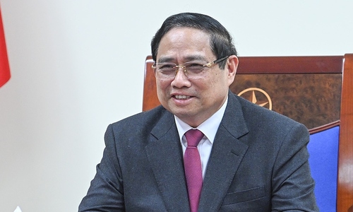 Prime minister proposes Singapore strengthen cooperation on financial - banking infrastructure