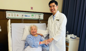 Femur reattachment surgery for a 94-year-old woman