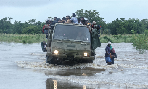 Vietnam provides USD 100,000 aid to Mozambique for disaster recovery