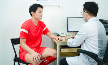 three U23 Vietnam players join Long Chau's HPV campaign