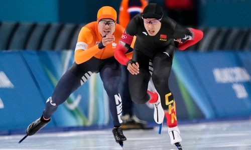 World champion threatens to abandon Winter Olympics after foul play by Chinese athlete