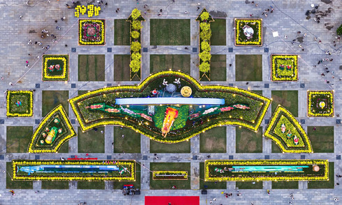 Bow and arrow mascot cluster in Quy Nhon