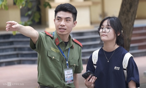 7 public security schools reduce enrollment for second-degree applicants