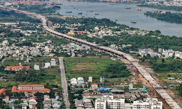 A state-owned bank halts real estate project lending