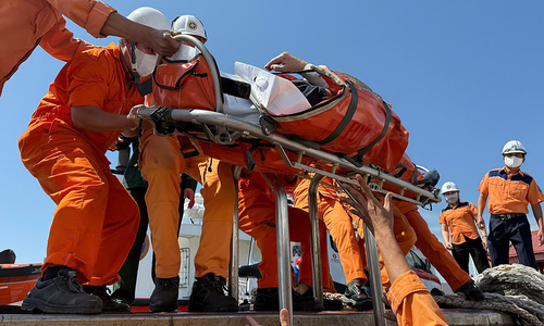 Rescue vessel dispatched for German passenger in distress at sea