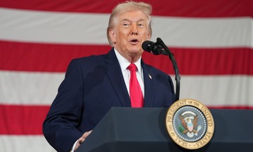 Trump announces planned visit to Venezuela